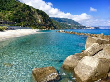 spiaggia favazzina