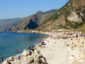 spiaggia marinella